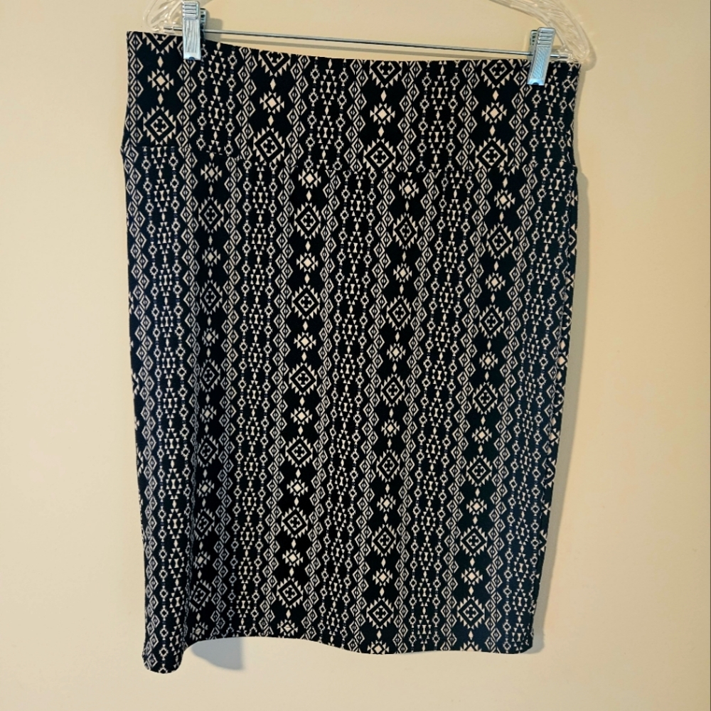 NWOT LuLa Roe Pencil Skirt